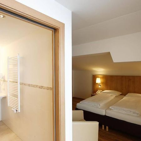 Familien & Wohlfuhlhotel Johanneshof Заалбах-Хинтерглем Екстериор снимка